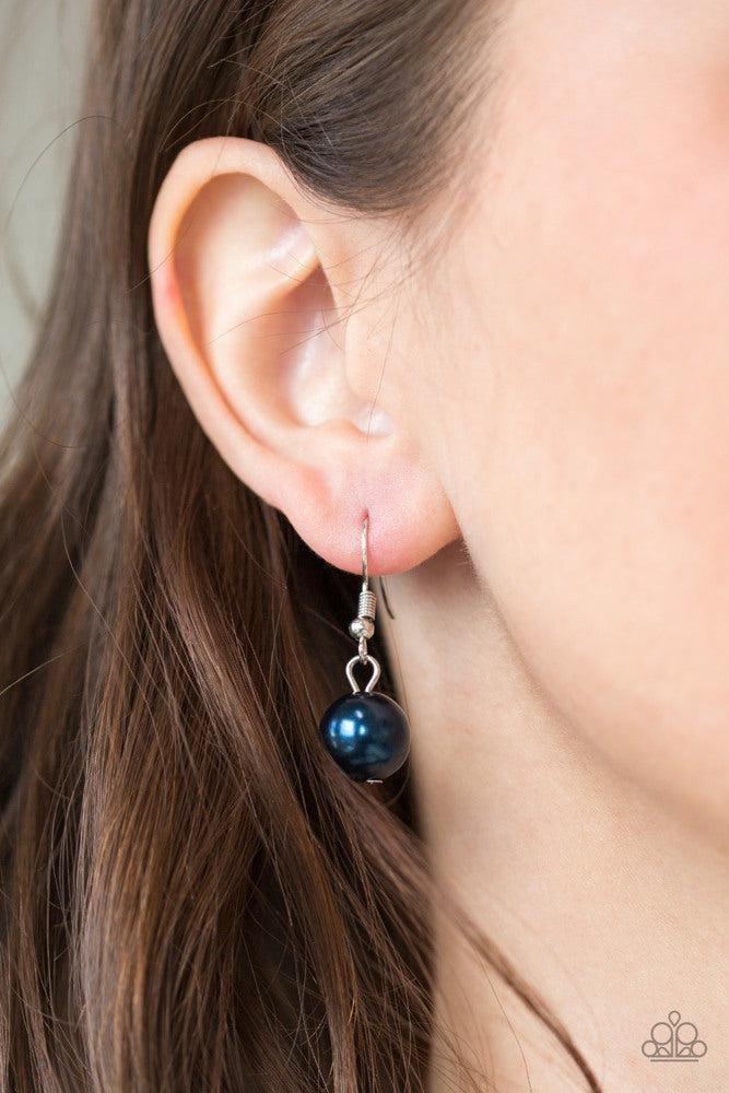 5th Avenue A-Lister Blue & White Pearl Necklace - Paparazzi Accessories - free matching earrings -CarasShop.com - Paparazzi Jewelry by Cara Jewels