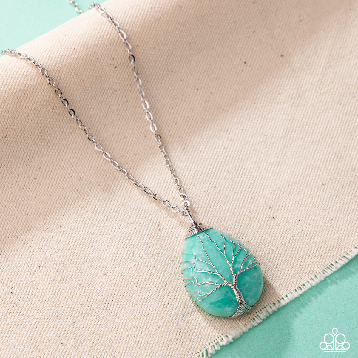 Stony Status Green Jade Stone Necklace - Paparazzi Accessories