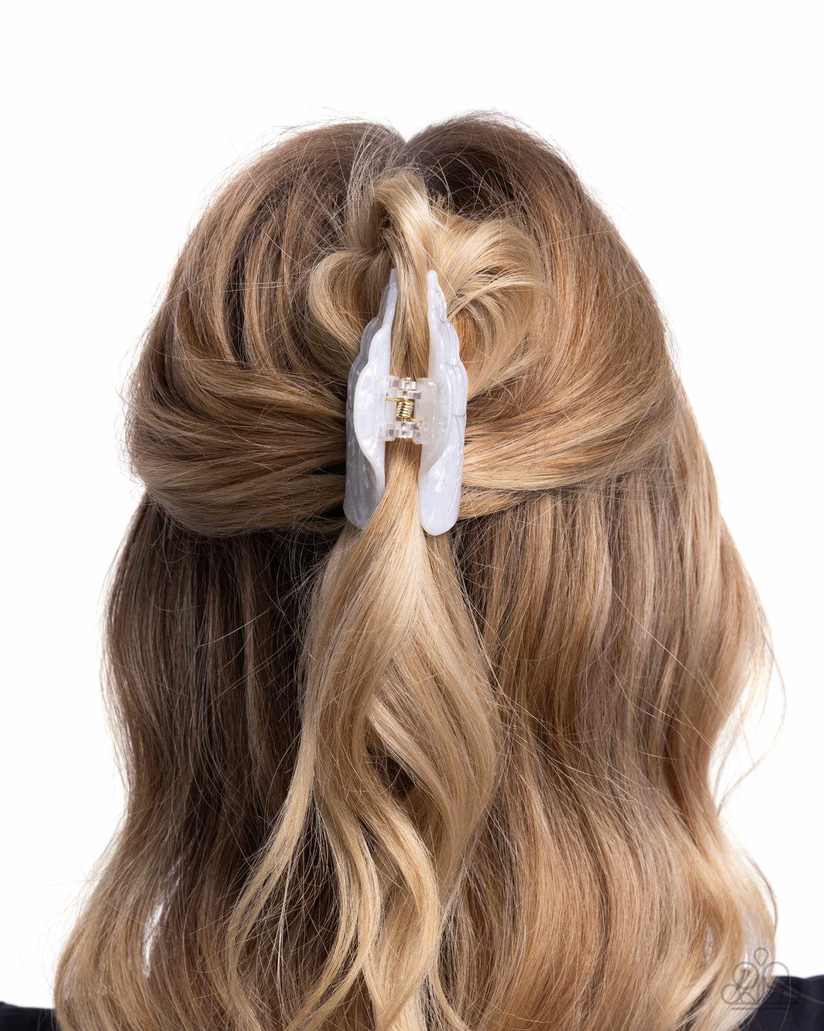 Conch Chic White Hair Clip - Paparazzi Accessories