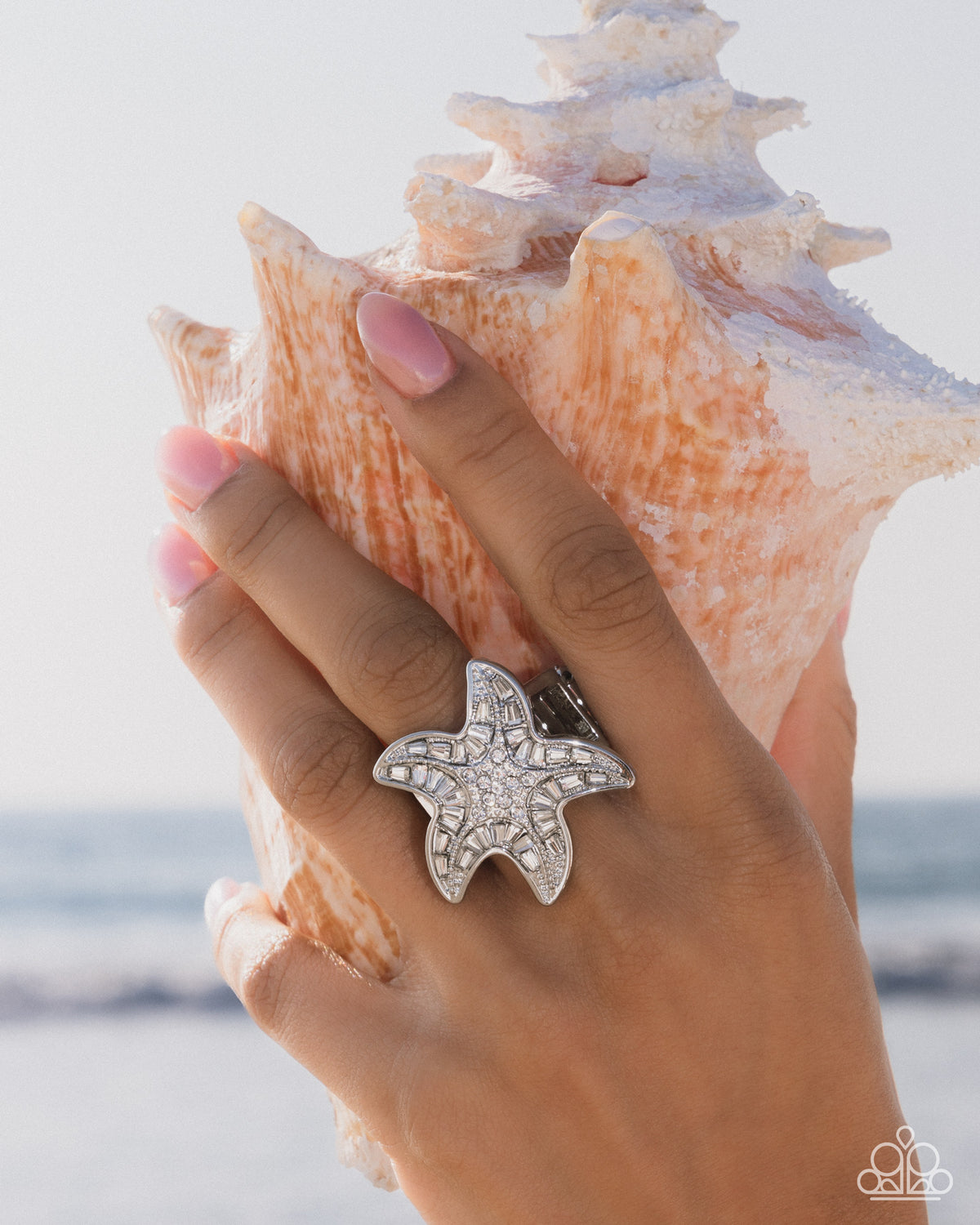 Starfish Scope White Rhinestone Ring - Paparazzi Accessories