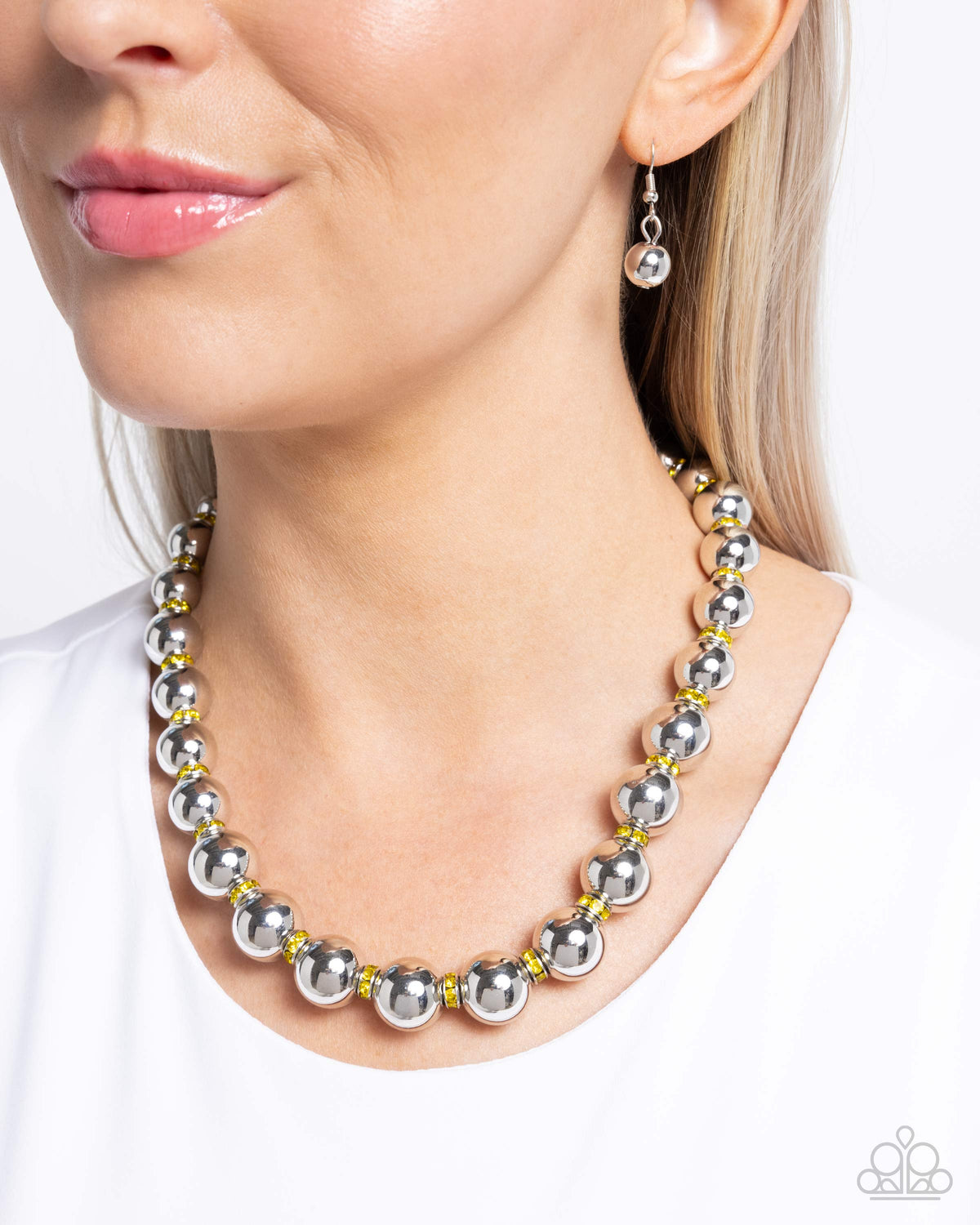 Color Closeness Yellow Necklace - Paparazzi Accessories