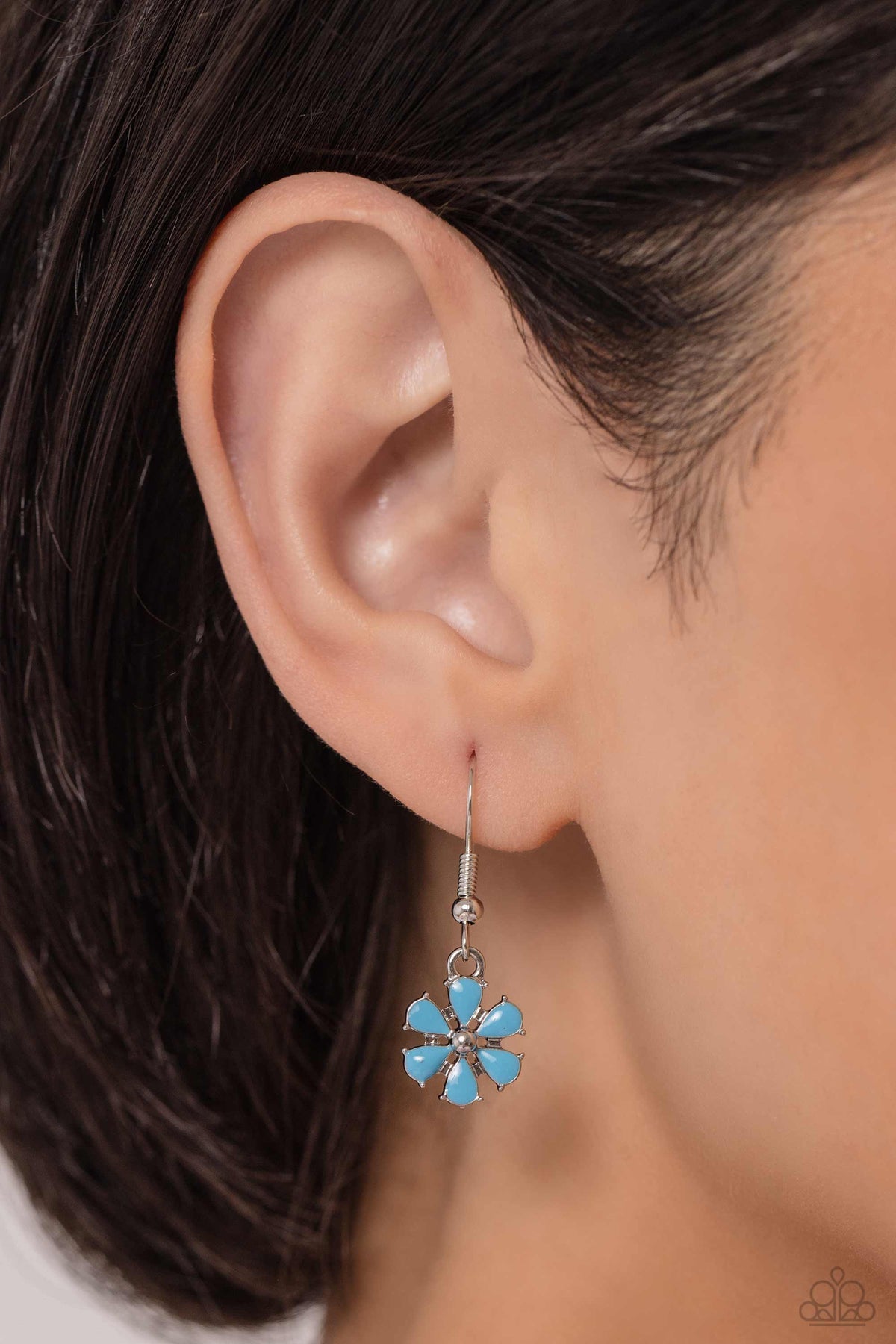 Floral Fever Multi Flower Necklace - Paparazzi Accessories - free matching earrings -CarasShop.com - Paparazzi Jewelry by Cara Jewels