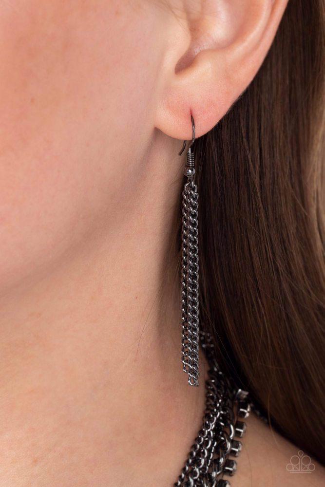 Free to CHAINge My Mind Black Necklace - Paparazzi Accessories - free matching earrings -CarasShop.com - Paparazzi Jewelry by Cara Jewels