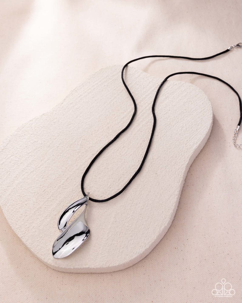 Impressive Individual Silver & Black Necklace - Paparazzi Accessories