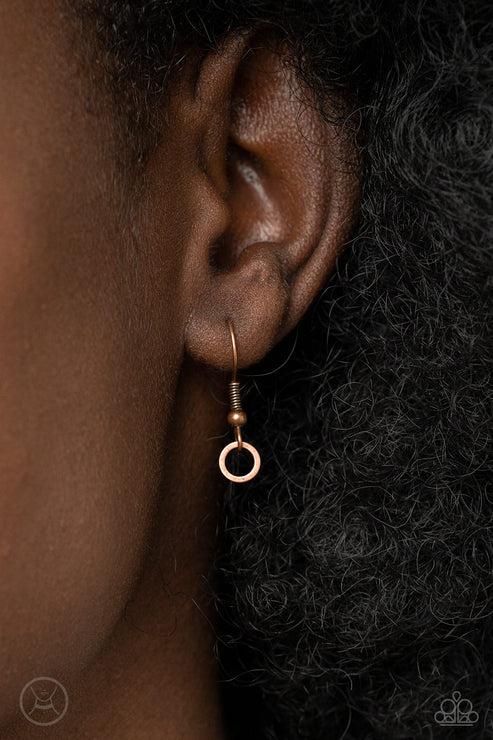 Keepin' It Chic Copper Necklace - Paparazzi Accessories - free matching earrings -CarasShop.com - Paparazzi Jewelry by Cara Jewels