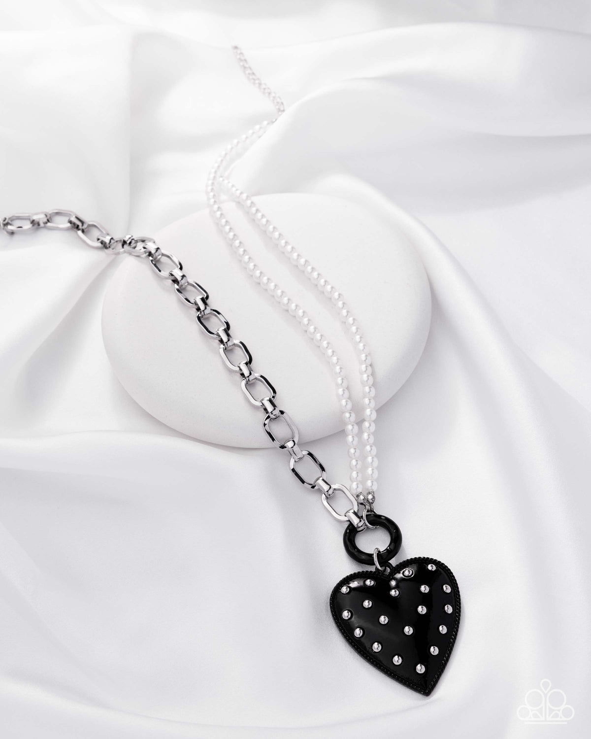Mismatched Merger Black Heart & White Pearl Necklace - Paparazzi Accessories