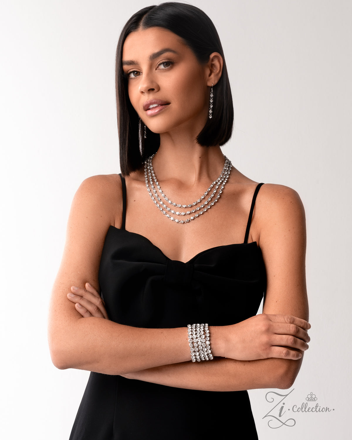 Modest Moment 2025 Zi Collection Bracelet - Paparazzi Accessories - free matching earrings - CarasShop.com - Paparazzi Jewelry by Cara Jewels