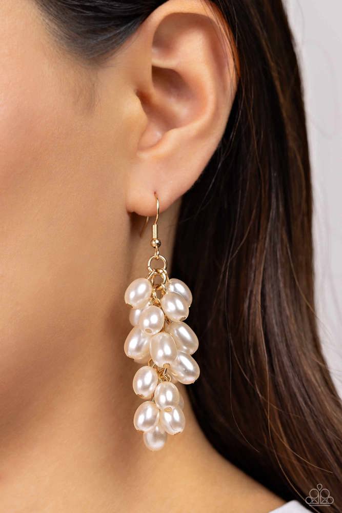 Pearl Posse Gold Earrings - Paparazzi Accessories