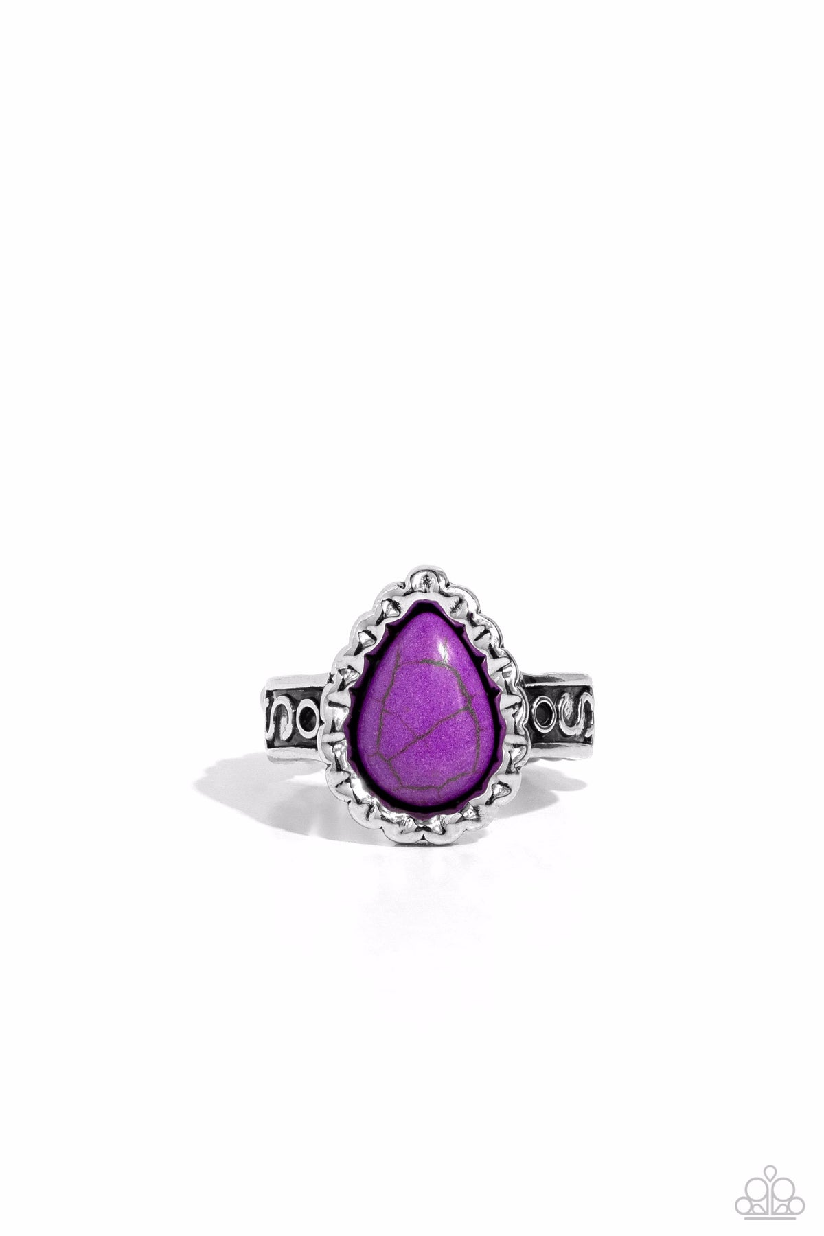 Scalloped Showcase Purple Ring - Paparazzi Accessories