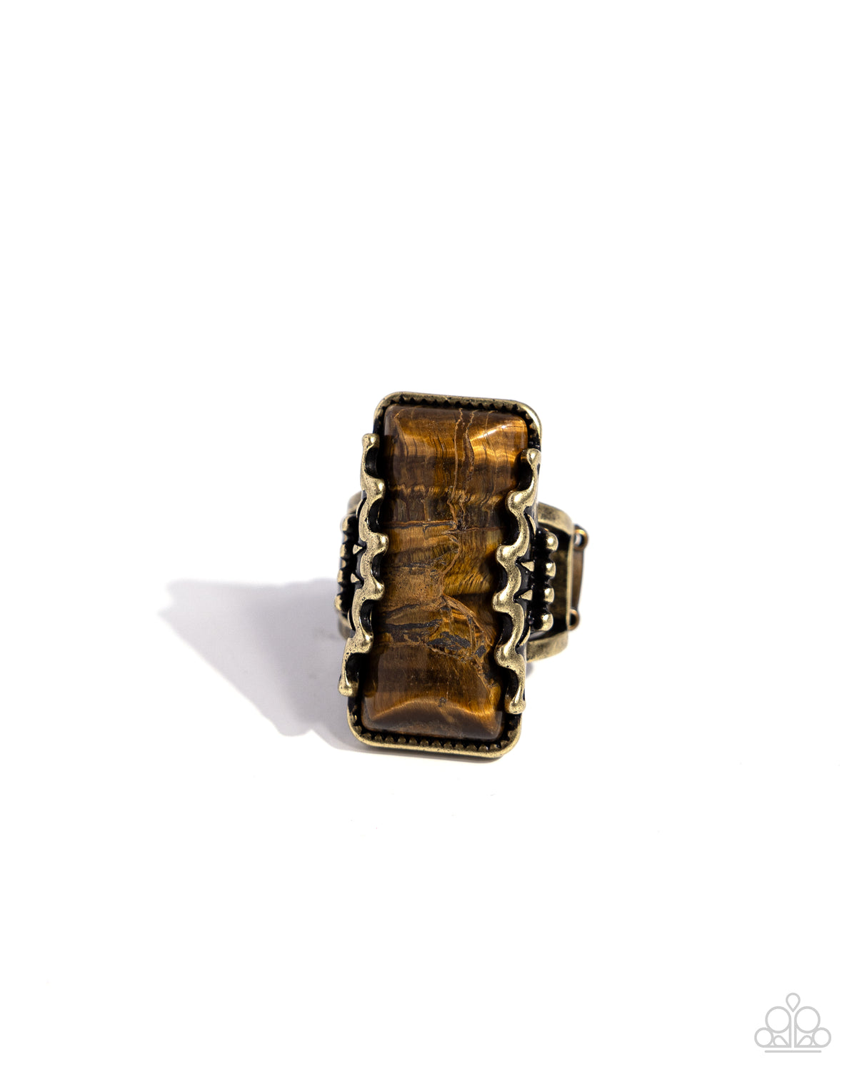 Scalloped Stone Brass Ring - Paparazzi Accessories