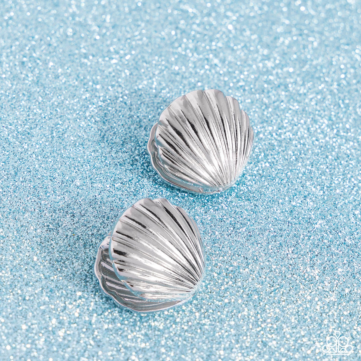 Seashell Surprise Silver Hinge Hoop Earrings - Paparazzi Accessories