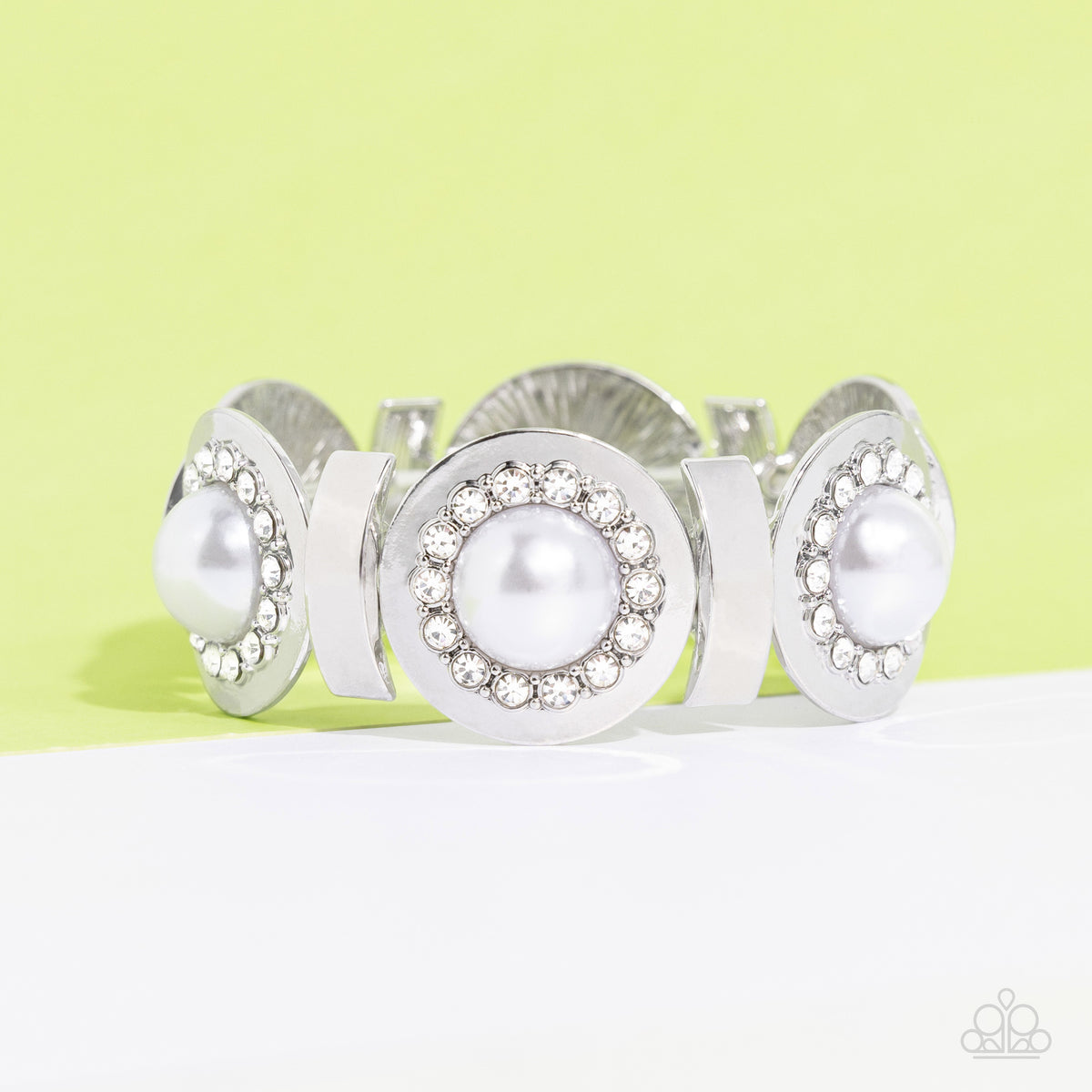 Summer Serenade White Pearl & Rhinestone Bracelet - Paparazzi Accessories