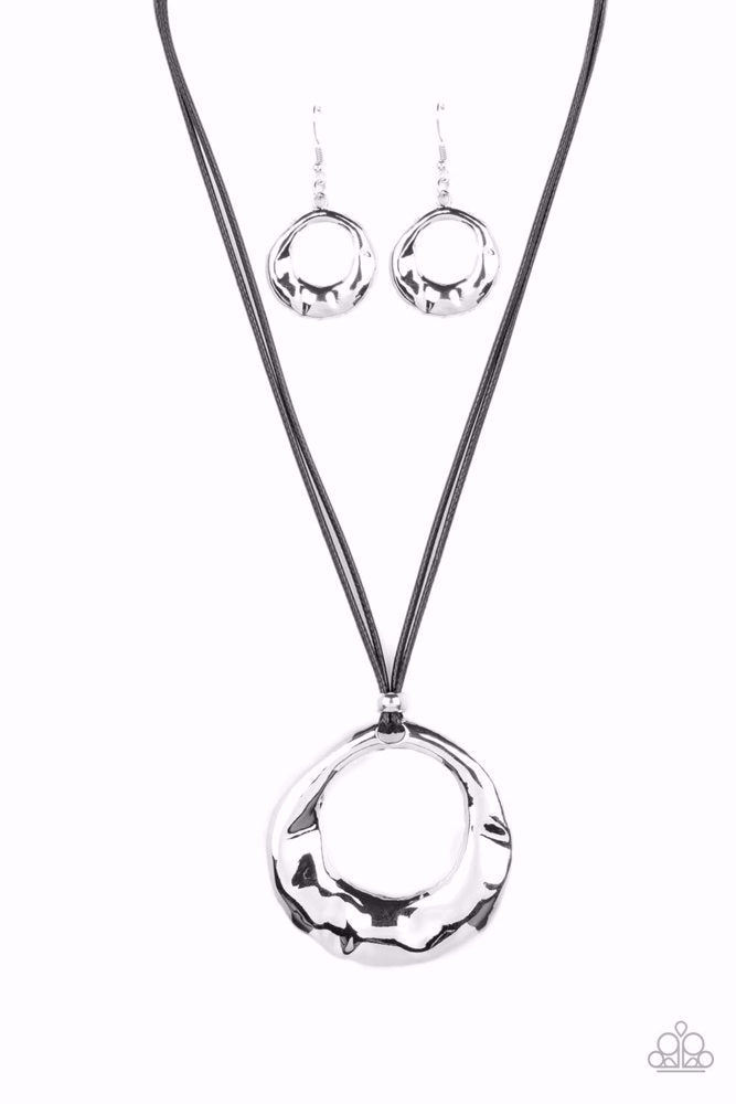 Tectonic Treasure Black Necklace - Paparazzi Accessories