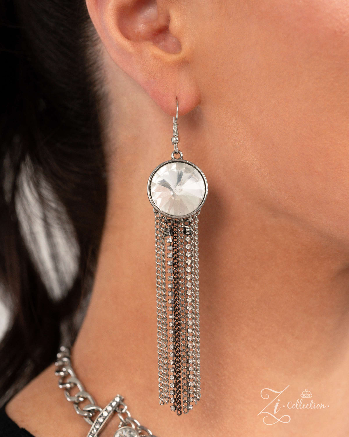 The Jennifer 2024 Zi Signature Collection Necklace - Paparazzi Accessories - free matching earrings -CarasShop.com - Paparazzi Jewelry by Cara Jewels