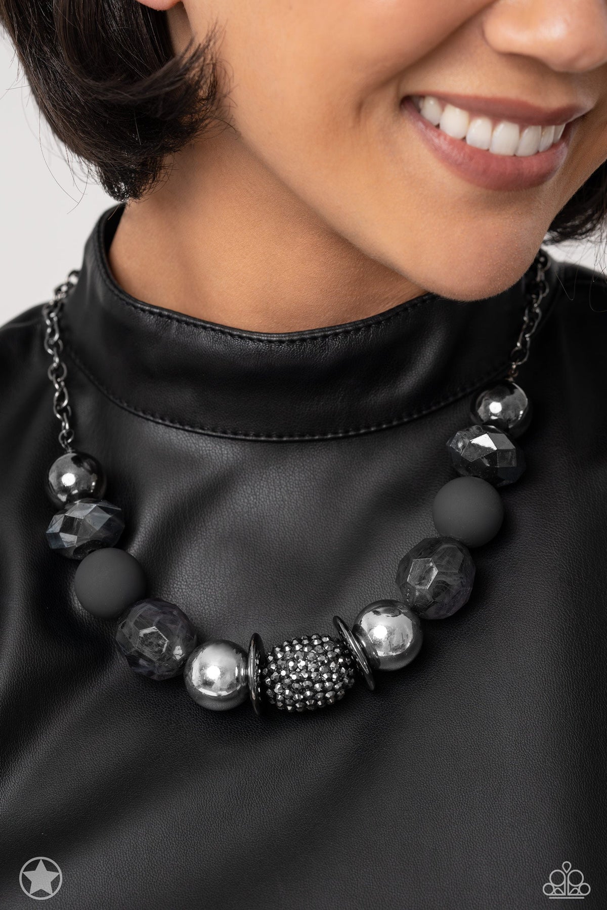 A Warm Welcome Black Necklace - Paparazzi Accessories- on model - CarasShop.com - Paparazzi Jewelry by Cara Jewels
