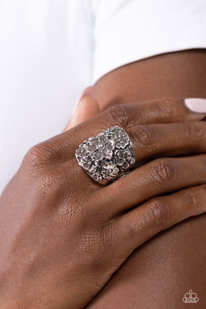 Burnished Bouquet Silver Ring - Paparazzi Accessories- on model - CarasShop.com - Paparazzi Jewelry by Cara Jewels