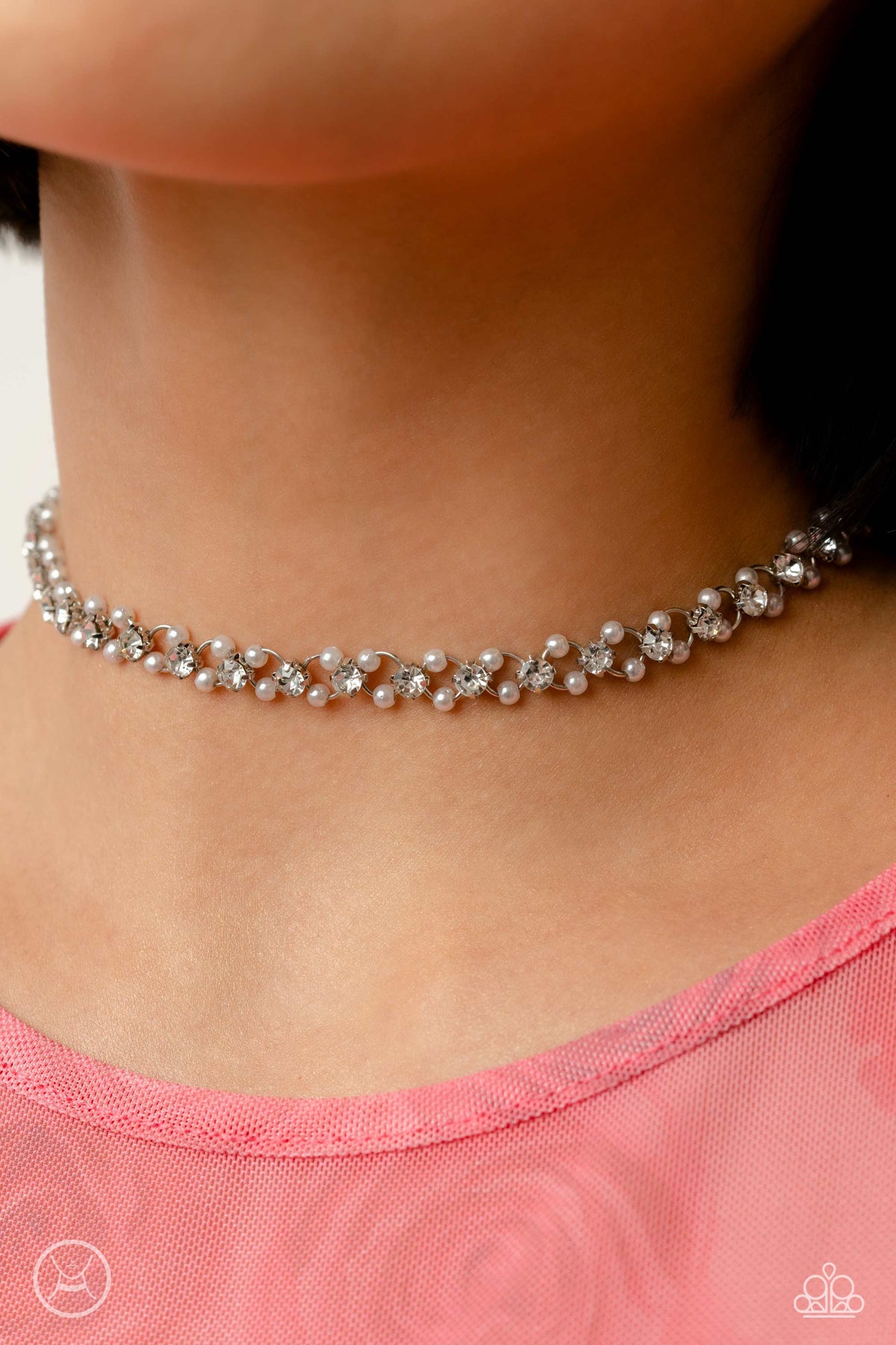 Classy Couture White Pearl Choker Necklace - Paparazzi Accessories- on model - CarasShop.com - Paparazzi Jewelry by Cara Jewels