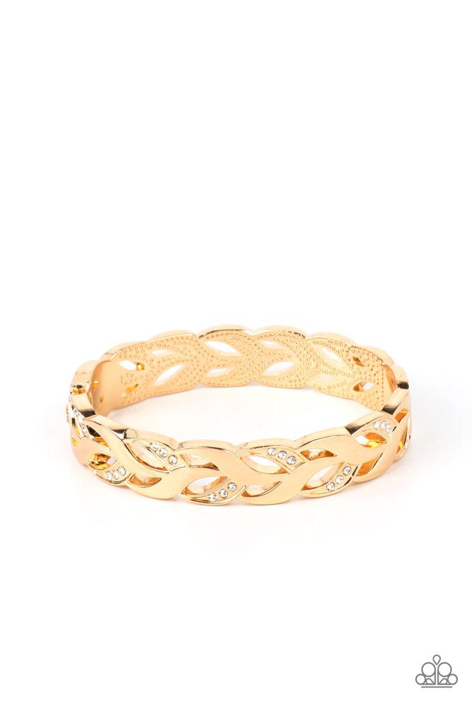 Editor-in-LEAF Gold Bracelet - Paparazzi Accessories- lightbox - CarasShop.com - Paparazzi Jewelry by Cara Jewels