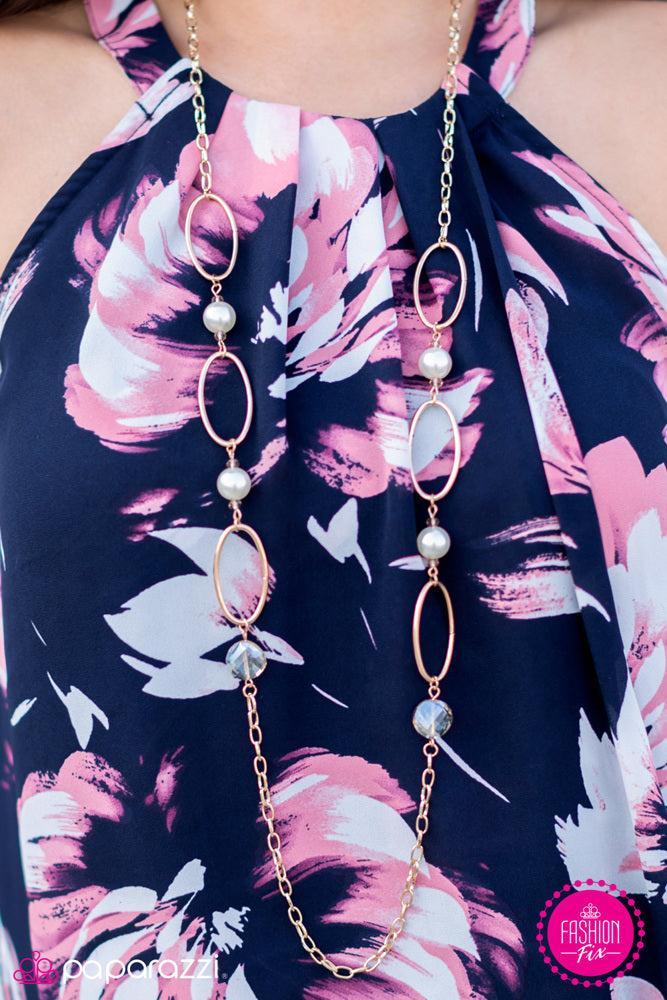 Fiercely 5th Avenue Fashion Fix - May 2017 - Paparazzi Accessories- on model - CarasShop.com - Paparazzi Jewelry by Cara Jewels
