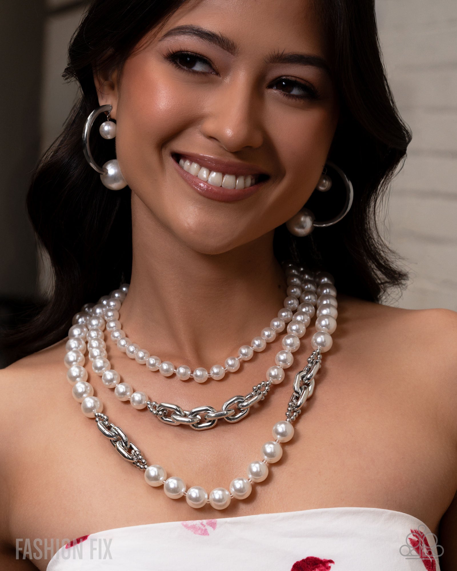 Fiercely 5th Avenue Set - March 2026 - Paparazzi Accessories- Complete Look - CarasShop.com - Paparazzi Jewelry by Cara Jewels