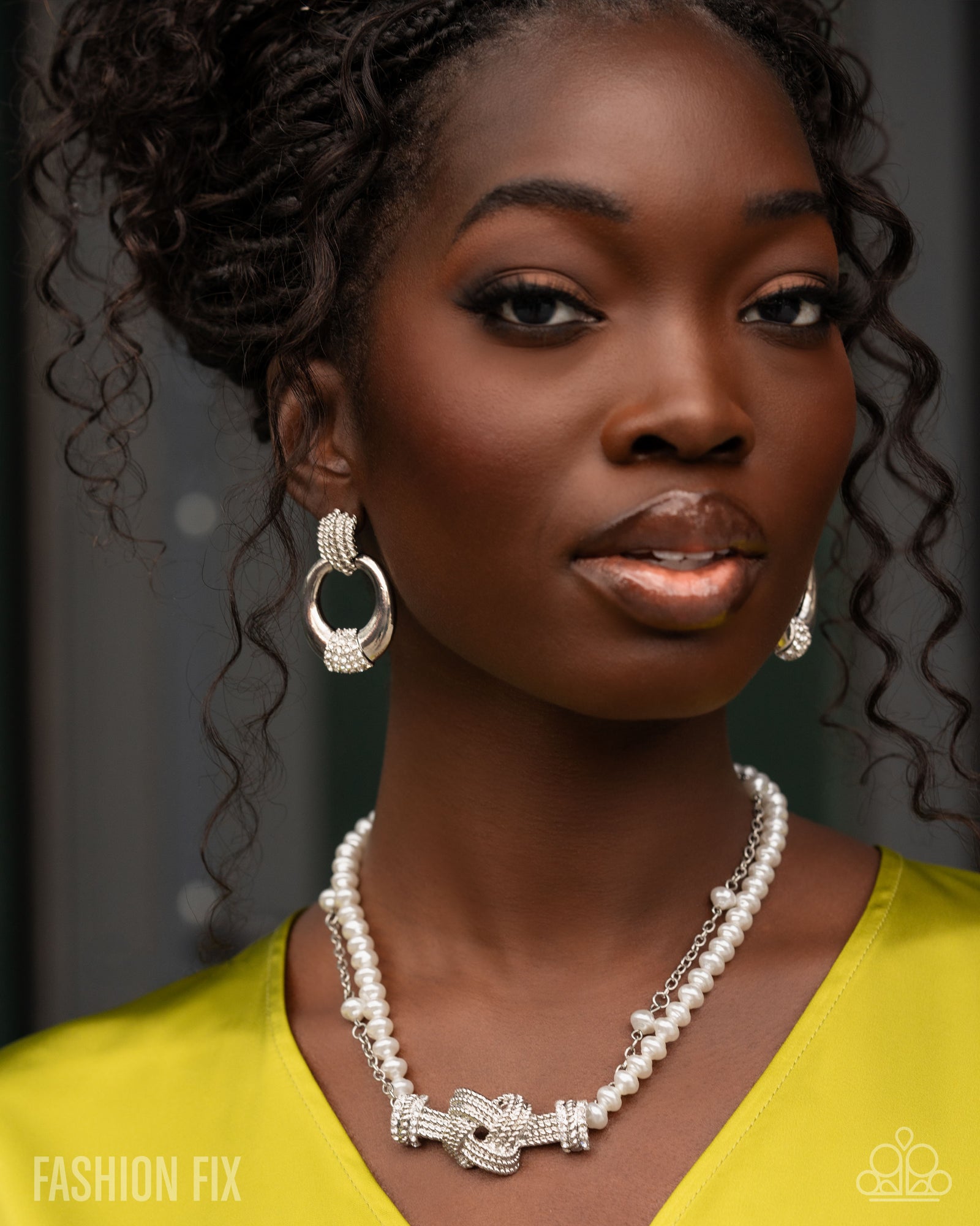 Fiercely 5th Avenue Set - May 2026 - Paparazzi Accessories- Complete Look - CarasShop.com - Paparazzi Jewelry by Cara Jewels