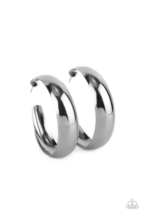 Flat Out Flawless Black Earrings - Paparazzi Accessories- lightbox - CarasShop.com - Paparazzi Jewelry by Cara Jewels