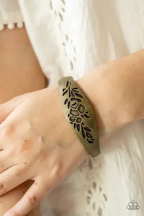 Fond of Florals Brass Bracelet - Paparazzi Accessories-on model - CarasShop.com - Paparazzi Jewelry by Cara Jewels