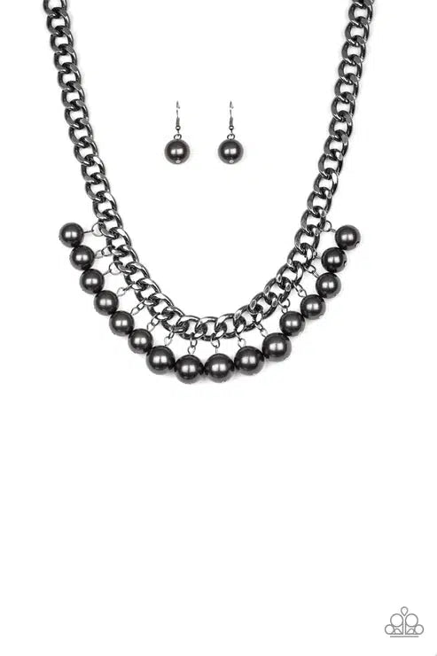 Get Off My Runway Black Pearl Necklace - Paparazzi Accessories- lightbox - CarasShop.com - Paparazzi Jewelry by Cara Jewels