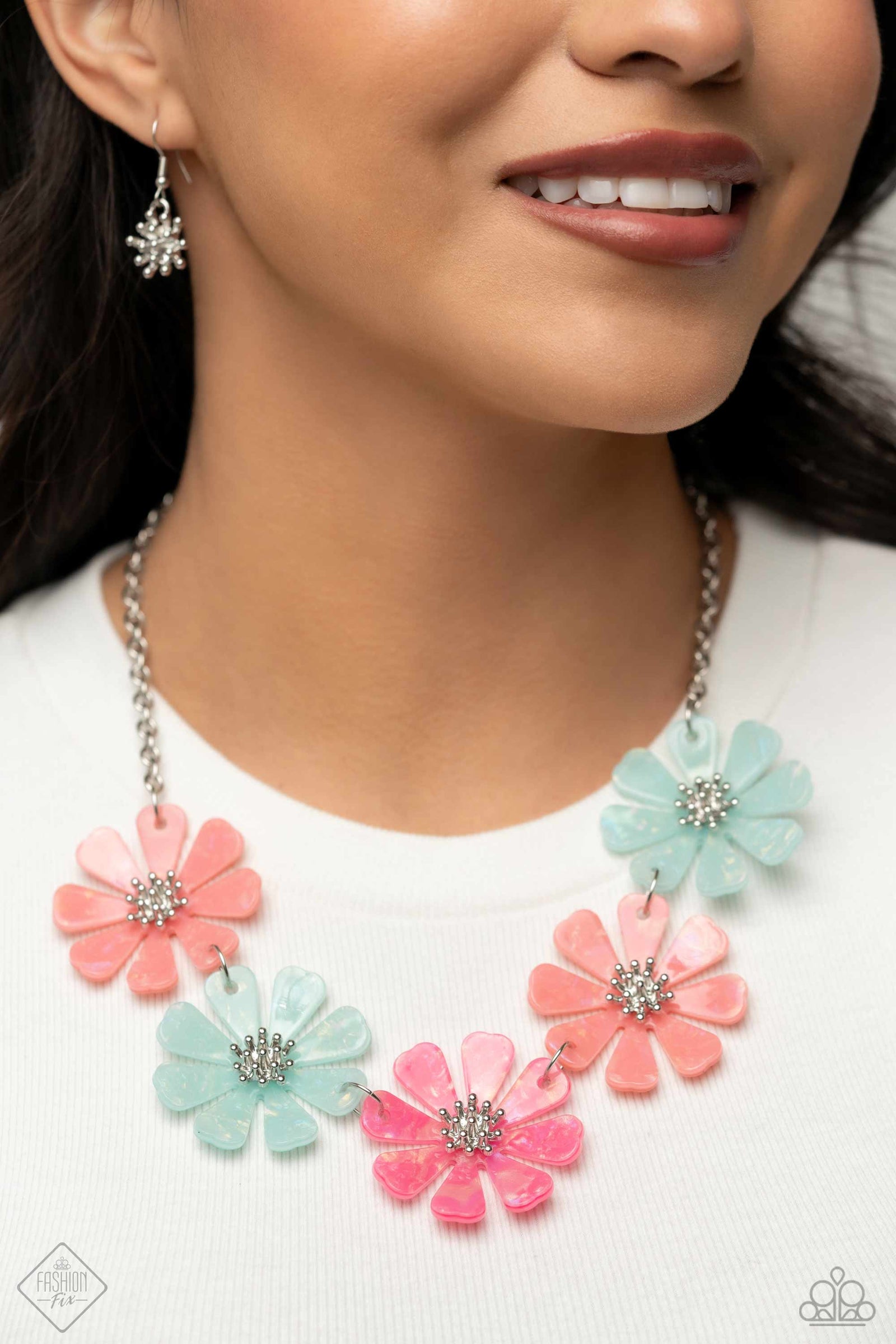 Glimpses of Malibu Set - March 2024 - Paparazzi Accessories- Complete Look - CarasShop.com - Paparazzi Jewelry by Cara Jewels