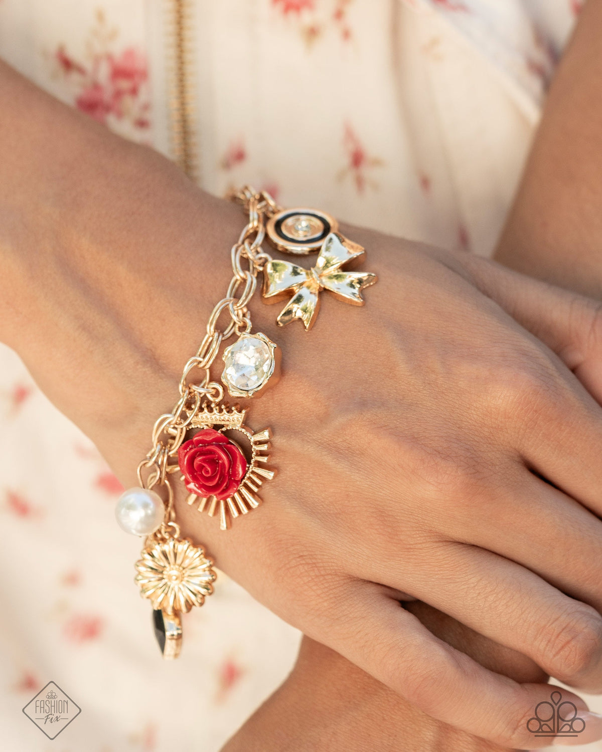 Glimpses of Malibu Set - November 2024 - Paparazzi Accessories- Bracelet - CarasShop.com - Paparazzi Jewelry by Cara Jewels