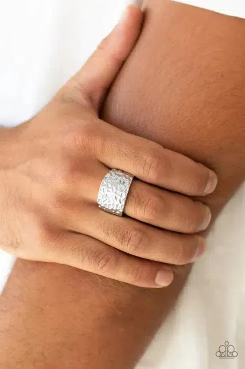 Hammerhead Men's Silver Ring - Paparazzi Accessories-on model - CarasShop.com - Paparazzi Jewelry by Cara Jewels