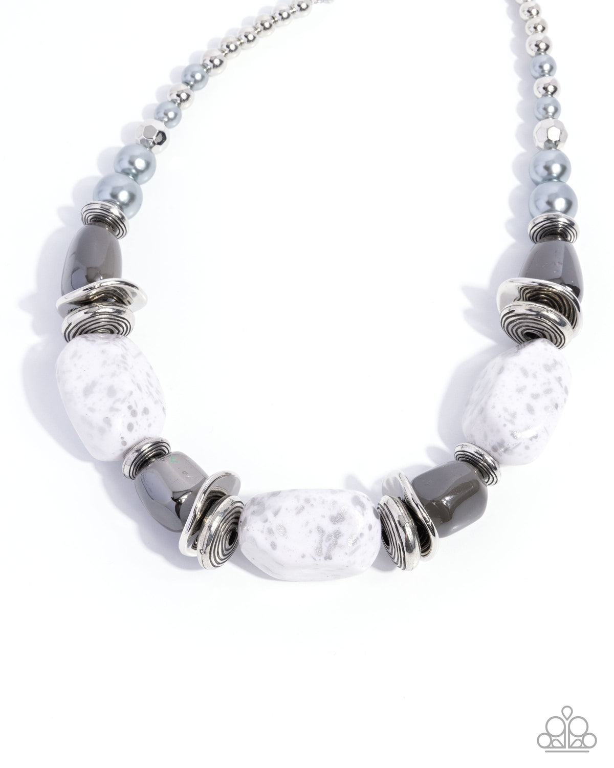 In Good Glazes Chunky Silver Necklace - Paparazzi Accessories- lightbox - CarasShop.com - Paparazzi Jewelry by Cara Jewels