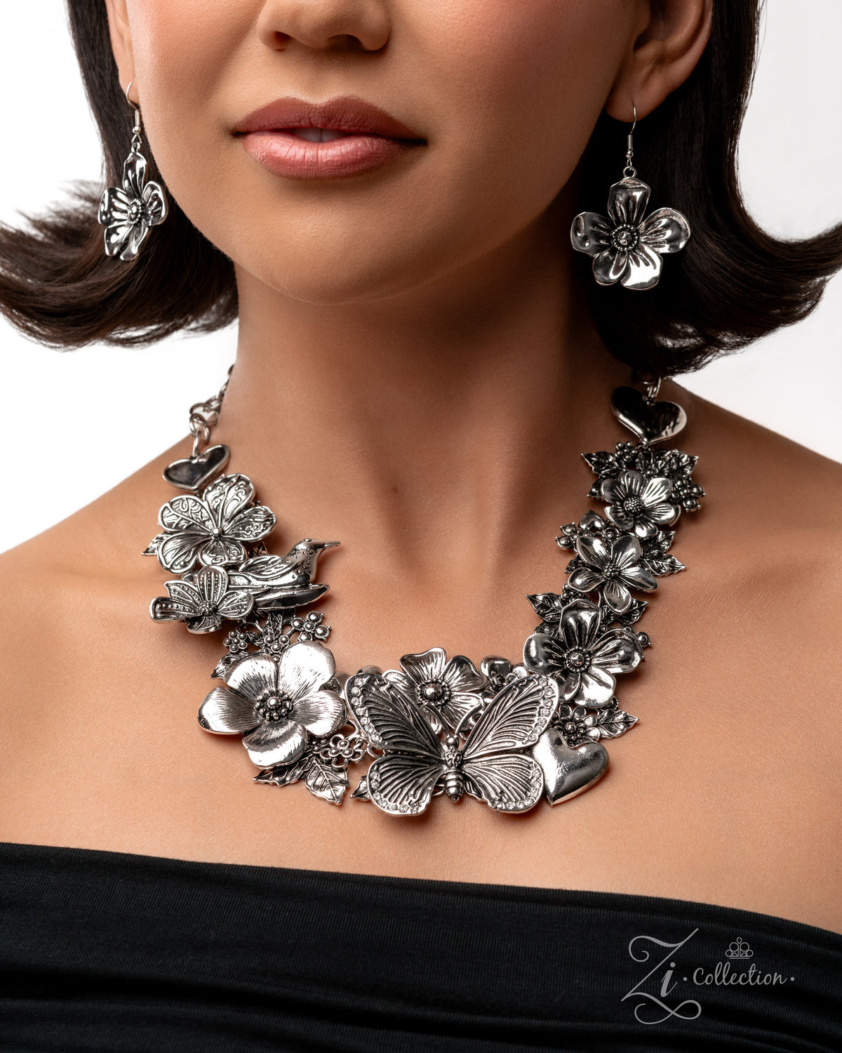 Inquisitive 2025 Zi Collection Necklace - Paparazzi Accessories- on model - CarasShop.com - Paparazzi Jewelry by Cara Jewels