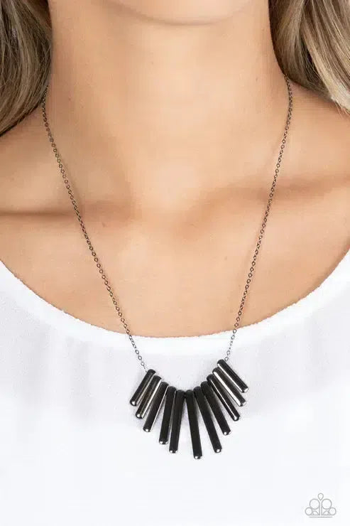 Leading MANE Black Necklace - Paparazzi Accessories-on model - CarasShop.com - Paparazzi Jewelry by Cara Jewels