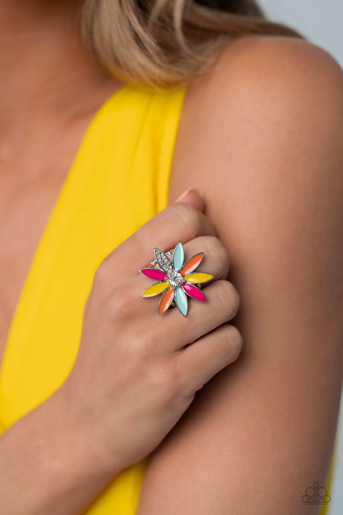 Lily Lei Multi Flower Ring - Paparazzi Accessories- on model - CarasShop.com - Paparazzi Jewelry by Cara Jewels