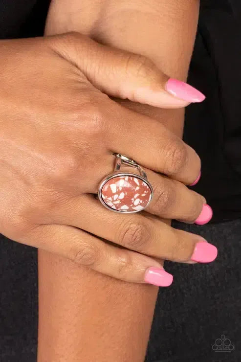 Majestic Marbling Brown Ring - Paparazzi Accessories-on model - CarasShop.com - Paparazzi Jewelry by Cara Jewels