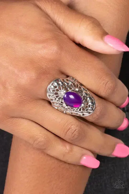 Mexican Magic Purple Ring - Paparazzi Accessories-on model - CarasShop.com - Paparazzi Jewelry by Cara Jewels