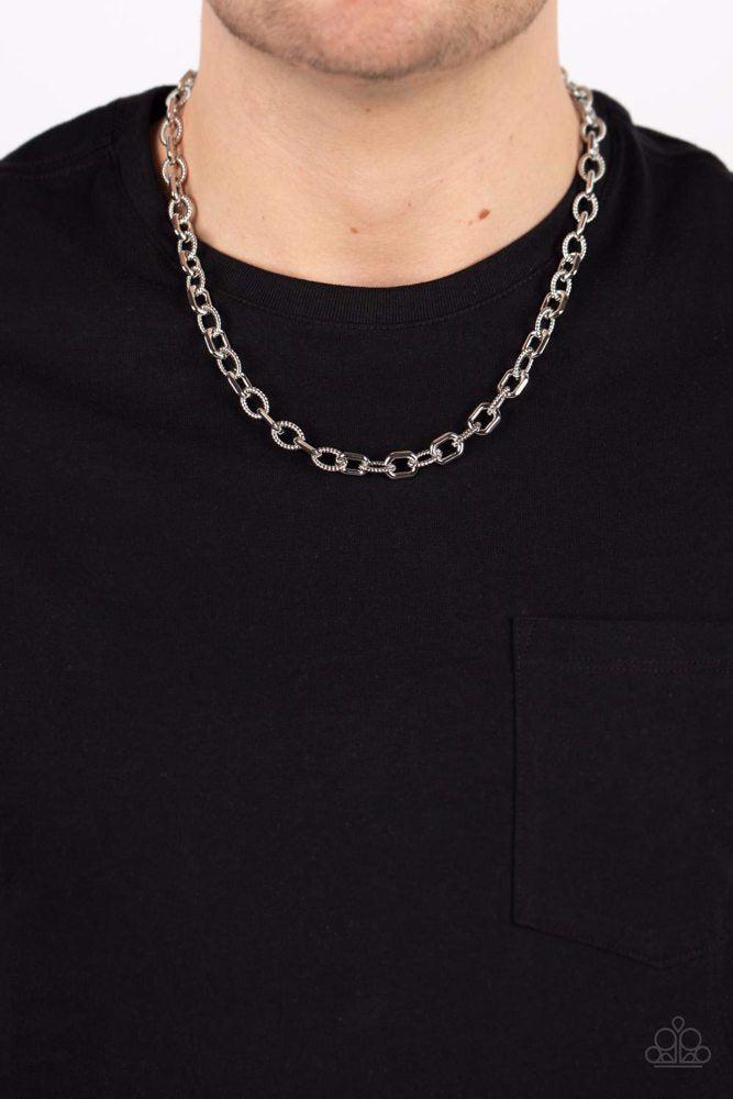 Modern Motorhead Silver Necklace - Paparazzi Accessories-on model - CarasShop.com - Paparazzi Jewelry by Cara Jewels