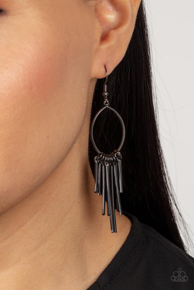 Mood Swing Black Earrings - Paparazzi Accessories- on model - CarasShop.com - Paparazzi Jewelry by Cara Jewels