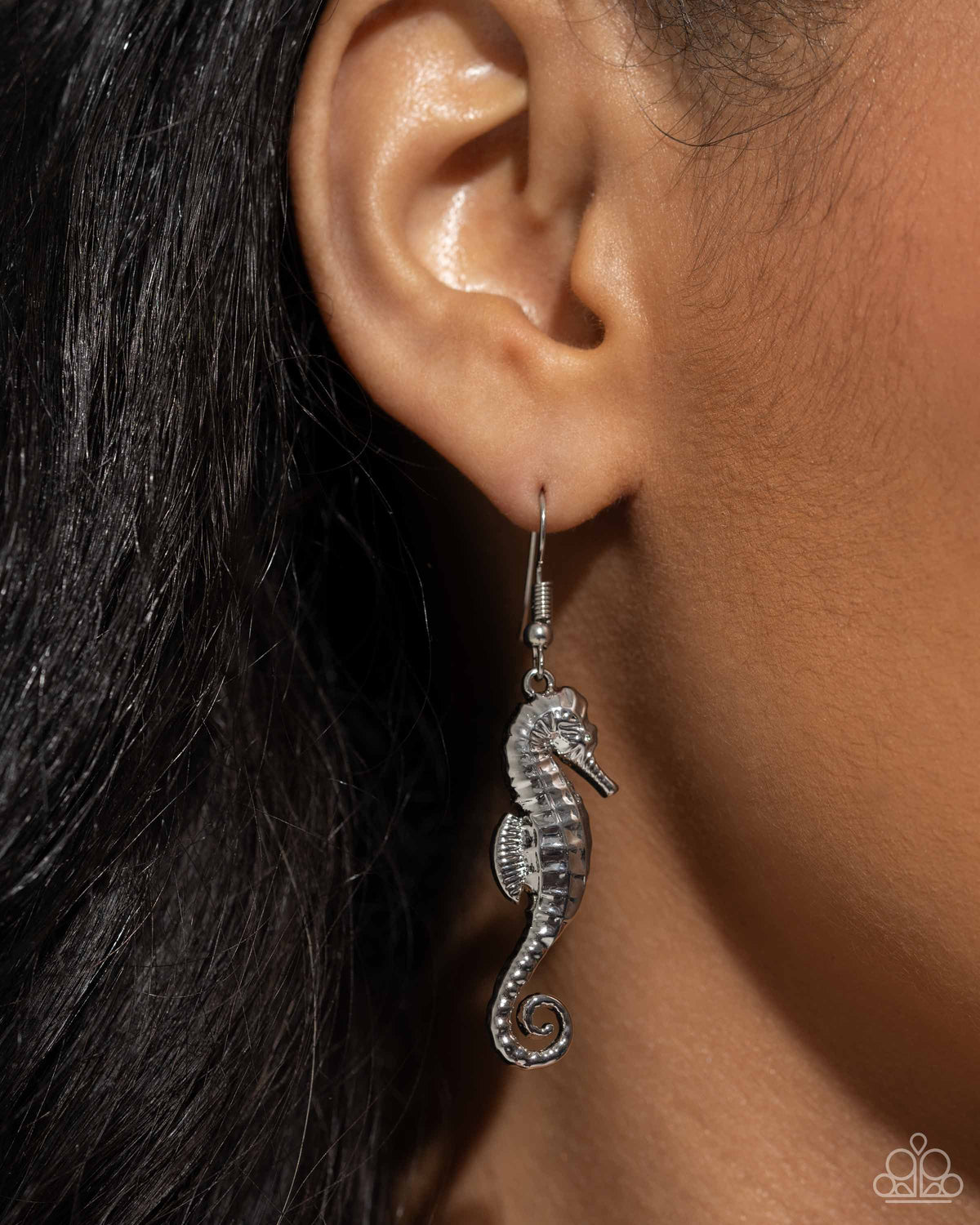 Seahorse Sheen Silver Earrings - Paparazzi Accessories- on model - CarasShop.com - Paparazzi Jewelry by Cara Jewels