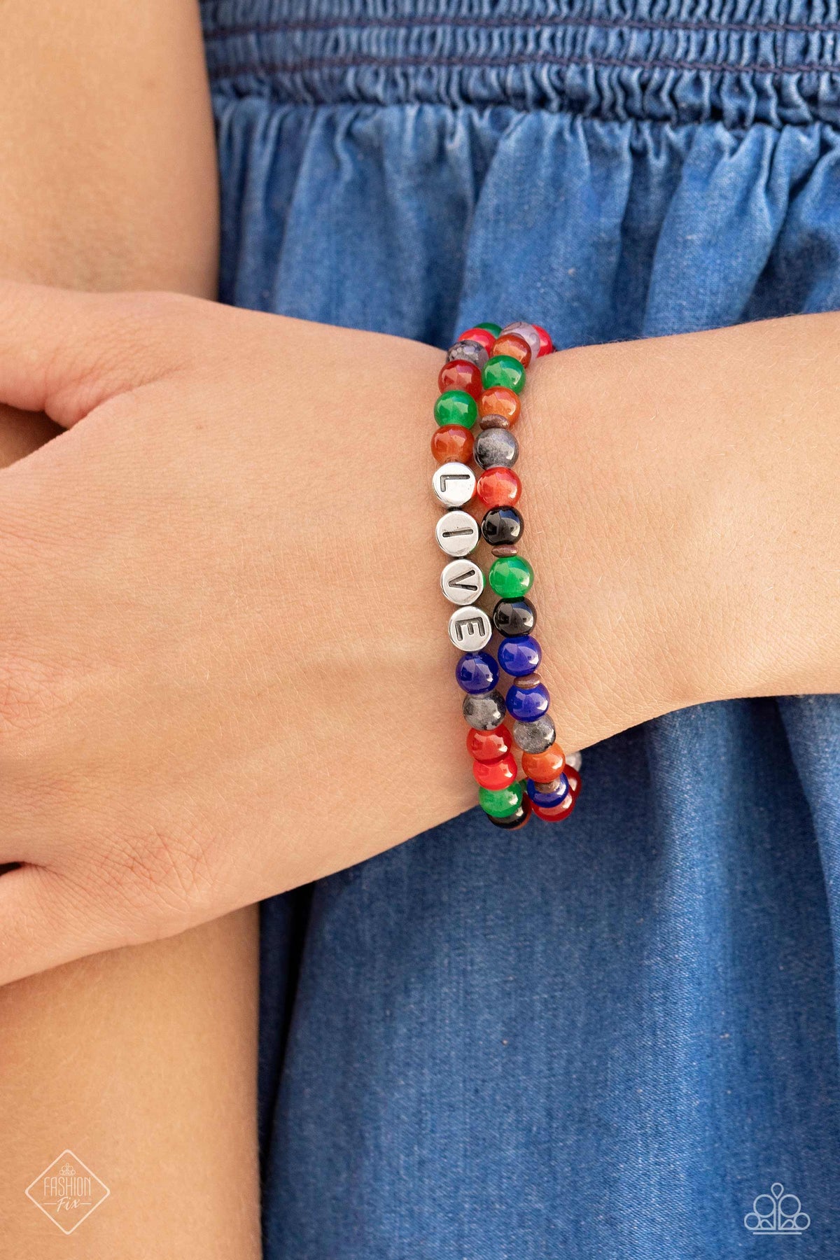 Simply Santa Fe Set - August 2023 - Paparazzi Accessories- Bracelet - CarasShop.com - Paparazzi Jewelry by Cara Jewels