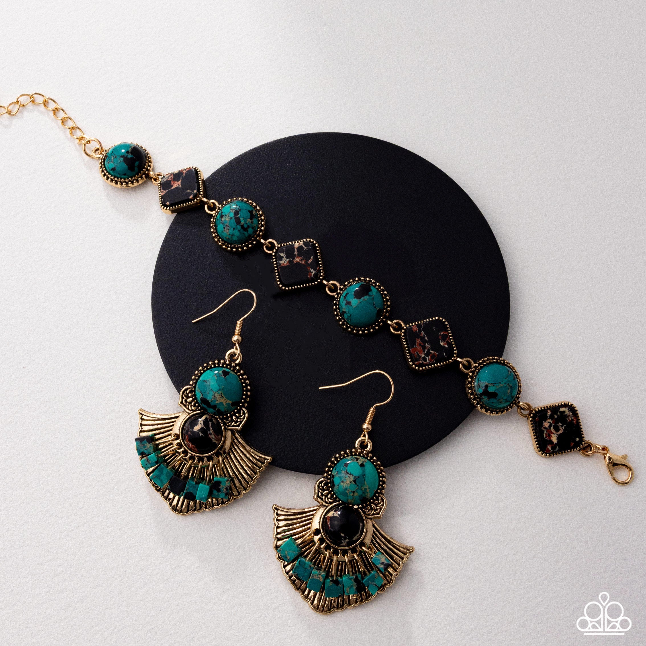 Paparazzi joya 100 pieza Paparazzi Earring ~ Presidential Pizzazz - White – Paparazzi  main image 2