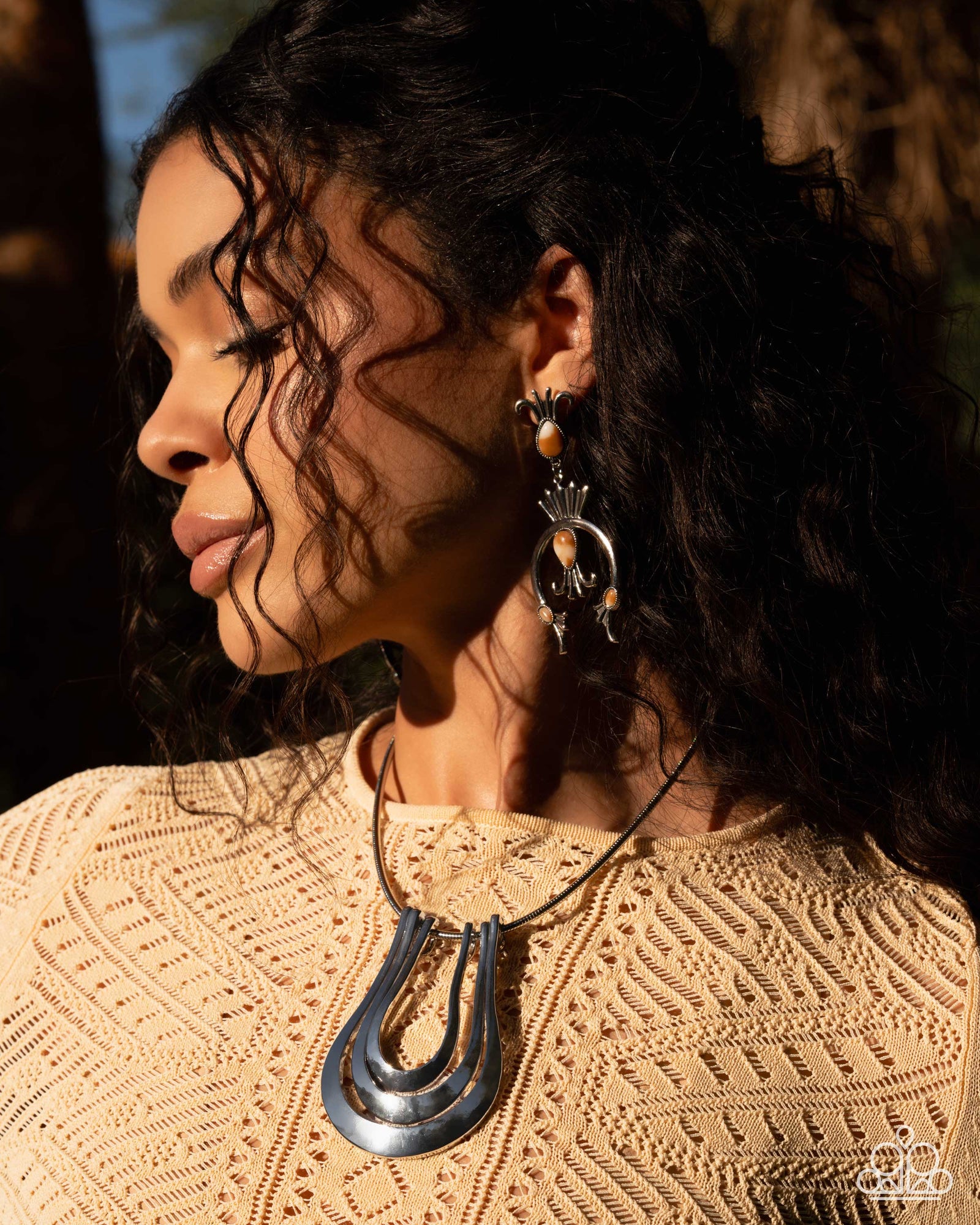 Simply Santa Fe Set - May 2026 - Paparazzi Accessories- Complete Look - CarasShop.com - Paparazzi Jewelry by Cara Jewels