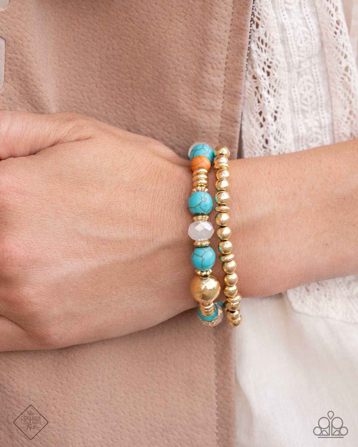 Simply Santa Fe Set - November 2024 - Paparazzi Accessories- Bracelet - CarasShop.com - Paparazzi Jewelry by Cara Jewels