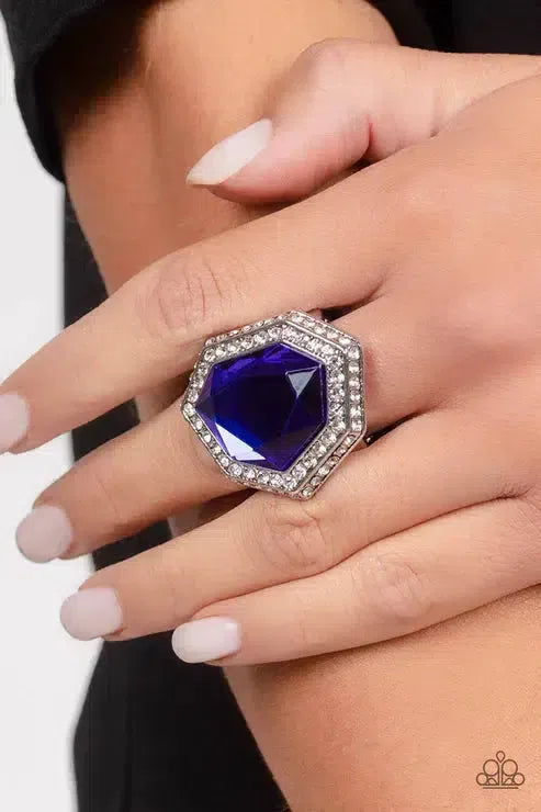 Smoldering Sass Blue Ring - Paparazzi Accessories-on model - CarasShop.com - Paparazzi Jewelry by Cara Jewels