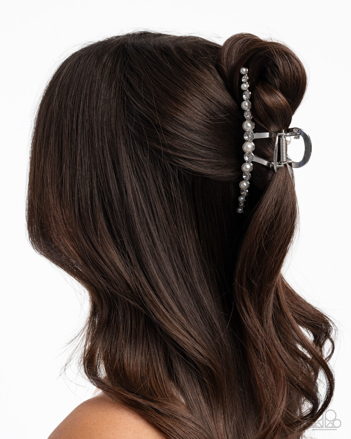 Social Shimmer White Pearl & Rhinestone Hair Clip - Paparazzi Accessories-on model - CarasShop.com - Paparazzi Jewelry by Cara Jewels