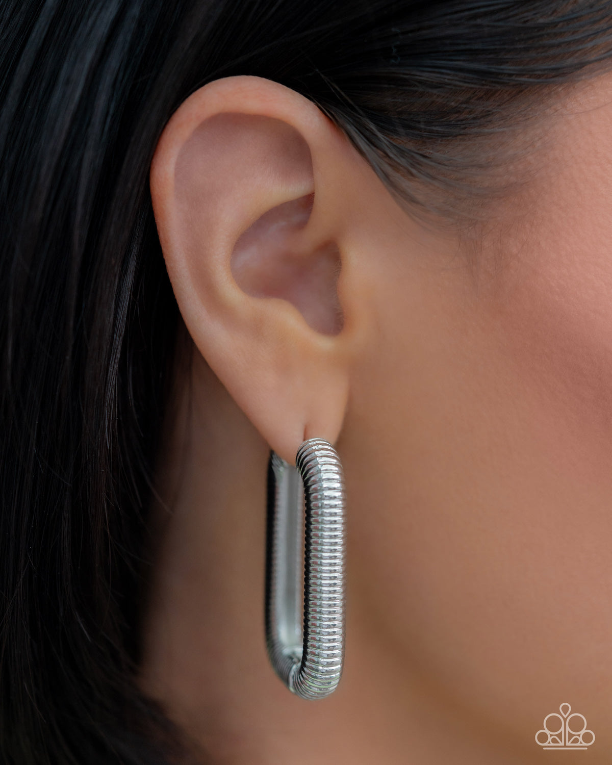 Spiral Supply Silver Hinge Hoop Earrings - Paparazzi Accessories- on model - CarasShop.com - Paparazzi Jewelry by Cara Jewels