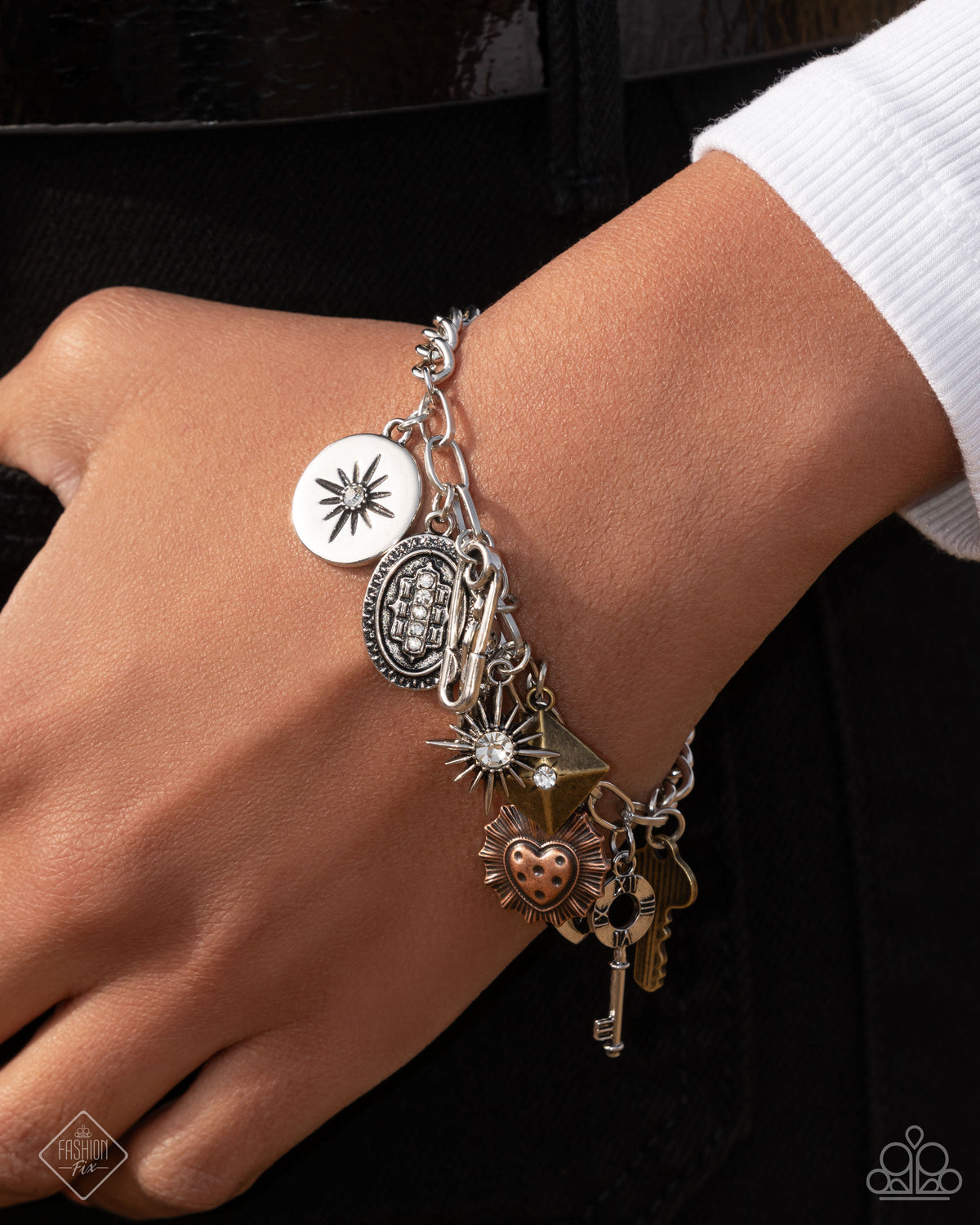 Sunset Sightings Set - January 2025 - Paparazzi Accessories- Bracelet - CarasShop.com - Paparazzi Jewelry by Cara Jewels