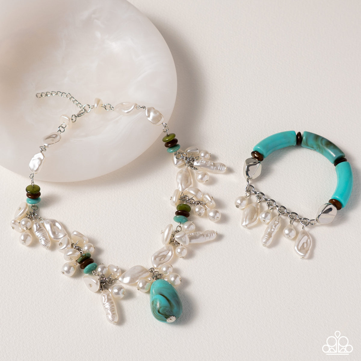 Sunset Sightings Set - May 2026 - Paparazzi Accessories- Bracelet - CarasShop.com - Paparazzi Jewelry by Cara Jewels