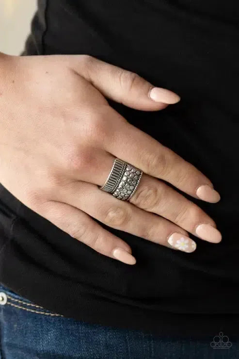 Tenacious Texture Silver Ring - Paparazzi Accessories-on model - CarasShop.com - Paparazzi Jewelry by Cara Jewels